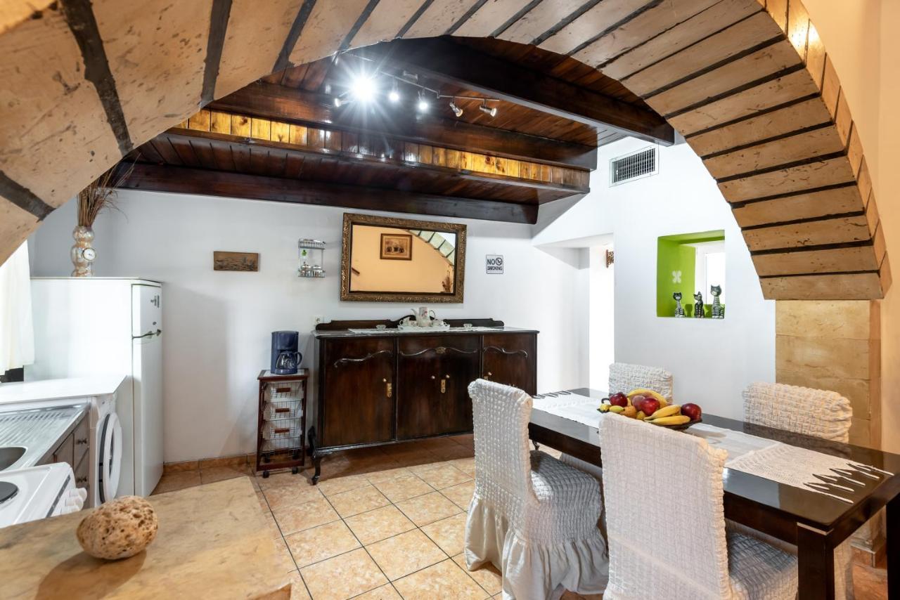 Aroni Cretan Comfortable House - Hamam Suites Aroni Exterior photo