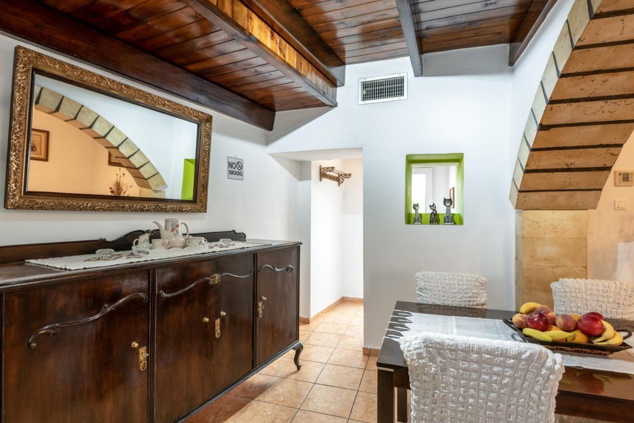 Aroni Cretan Comfortable House - Hamam Suites Aroni Exterior photo