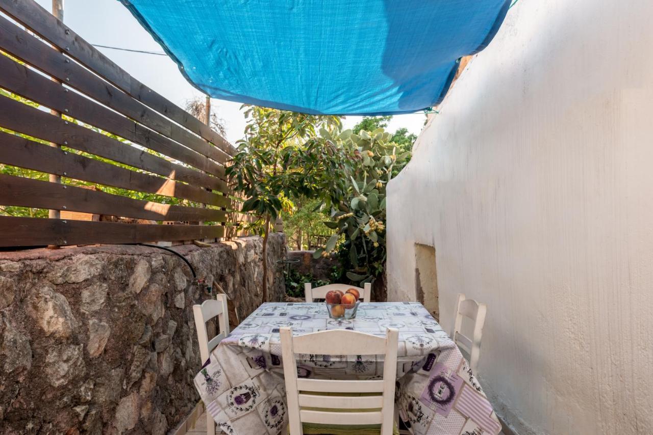 Aroni Cretan Comfortable House - Hamam Suites Aroni Exterior photo